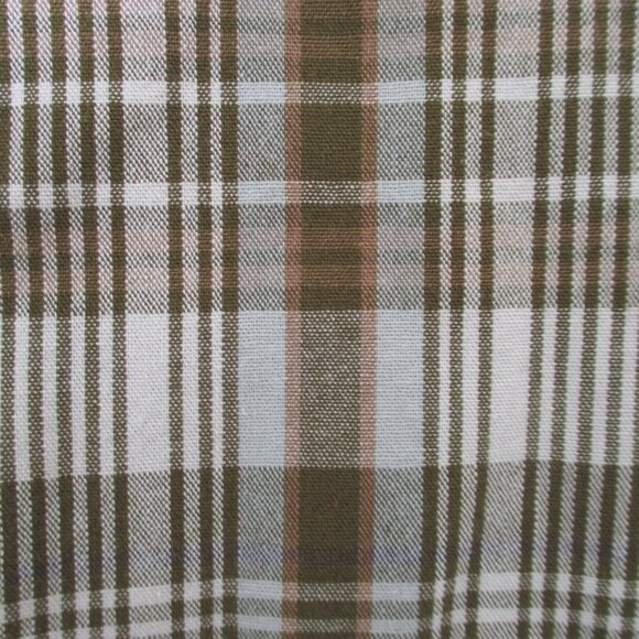 Dockers Relaxed Fit Mens Brown Cotton Plaid Bermuda Short NWOT - Size 34W - Picture 3 of 4
